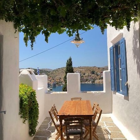 Plesner House, Symi Greece Simi Exterior foto