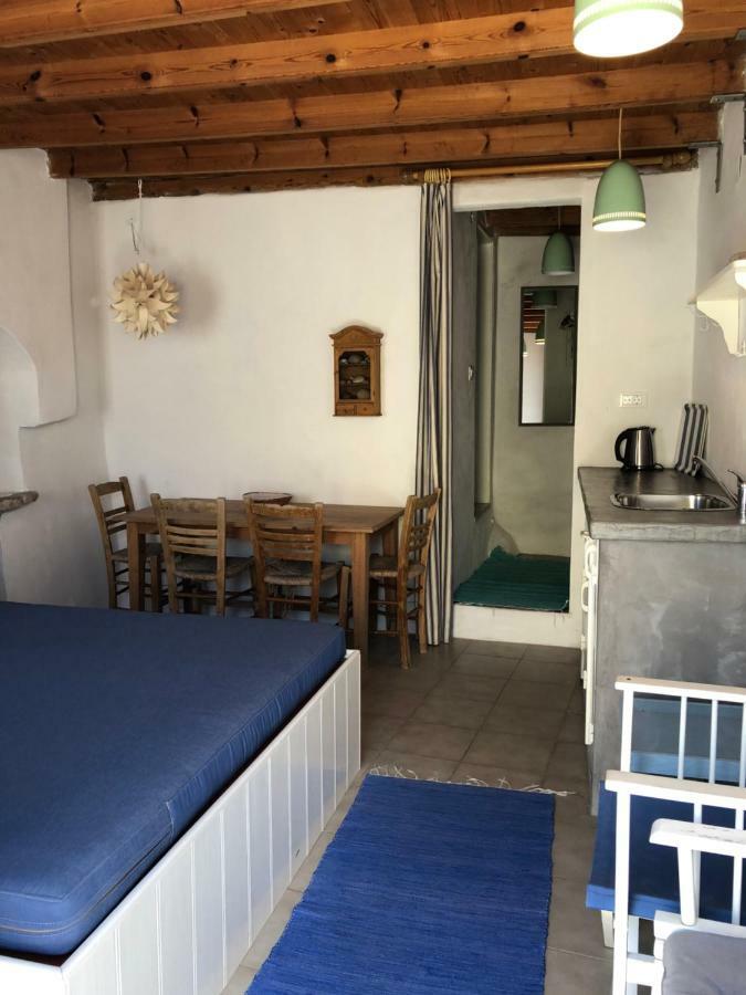 Plesner House, Symi Greece Simi Exterior foto